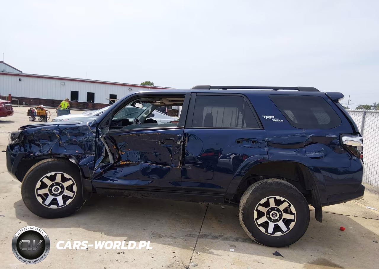2023 Toyota 4Runner Trd Off Road Premium VIN:JTERU5JR6P6164894 - 13