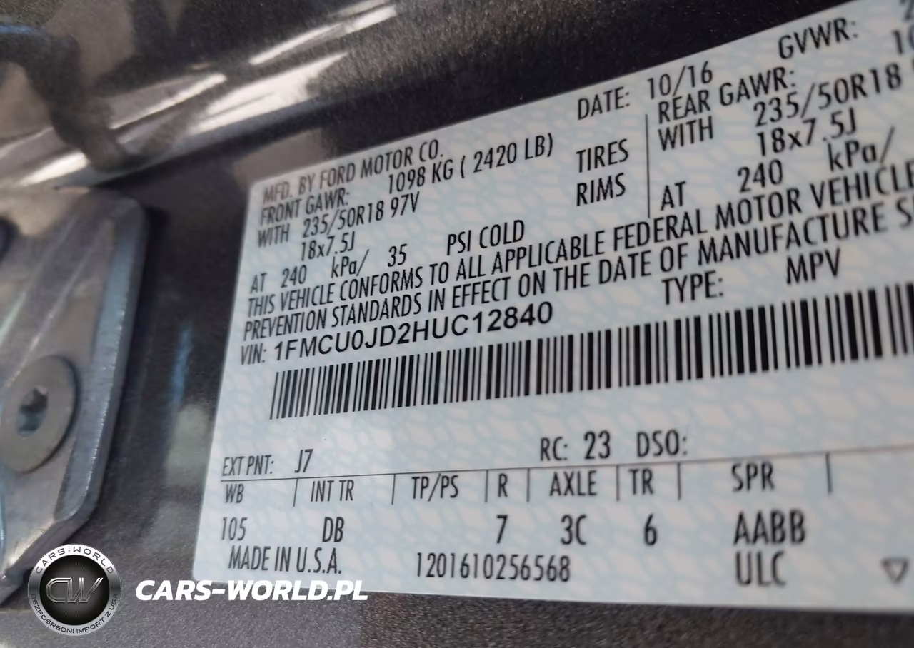 2017 Ford Escape Titanium VIN:1FMCU0JD2HUC12840 - 9