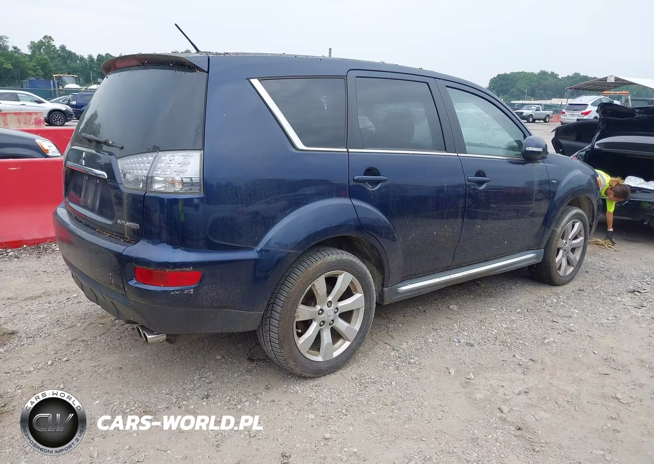 2011 Mitsubishi Outlander Xls VIN:JA4JS4AX2BU032245 - 4