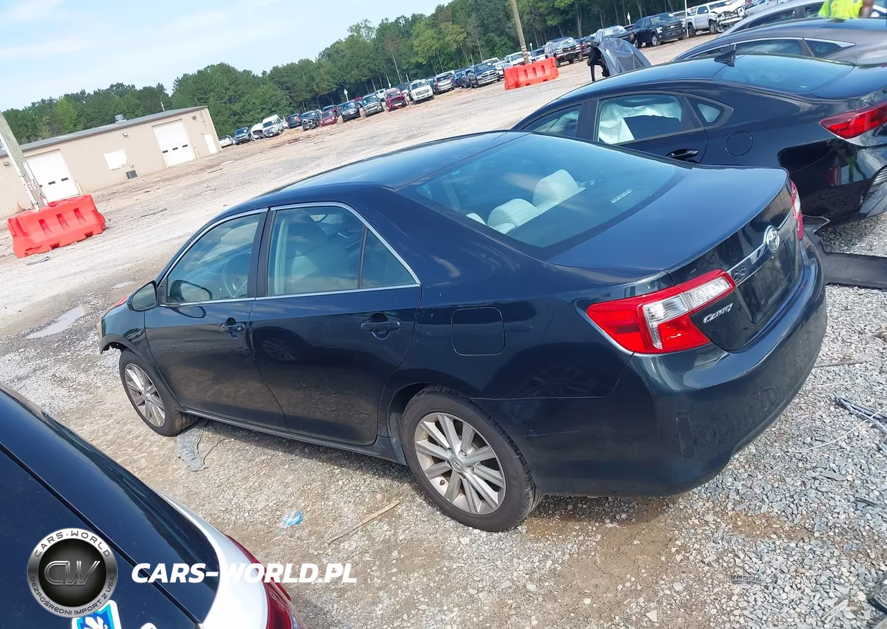 2014 Toyota Camry Xle VIN:4T1BF1FK3EU338963 - 15