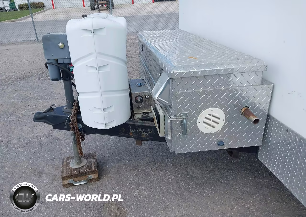 2011 Forest River Trailer VIN:4X4TWPC26BB011460 - 10