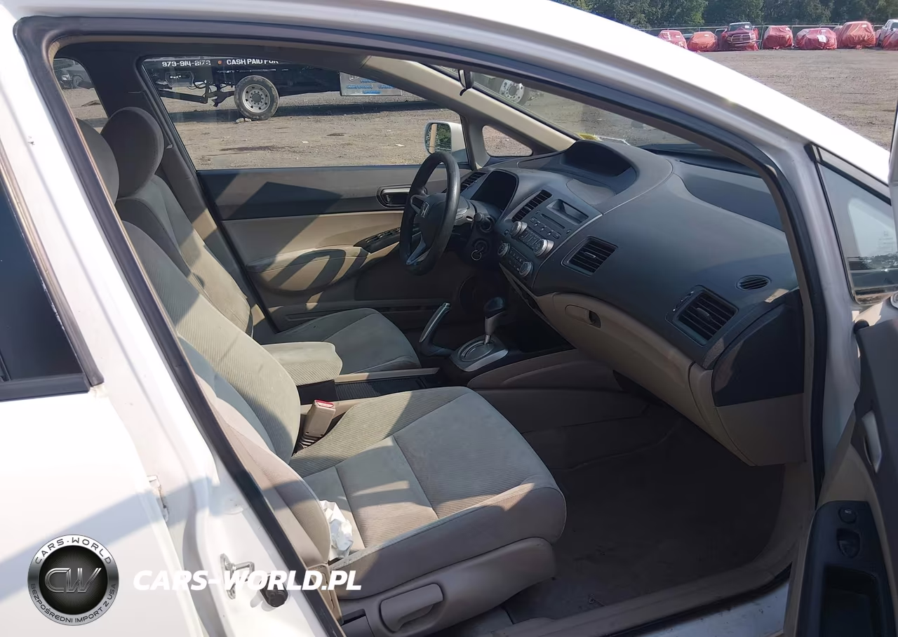 2009 Honda Civic Lx VIN:2HGFA16529H332127 - 5