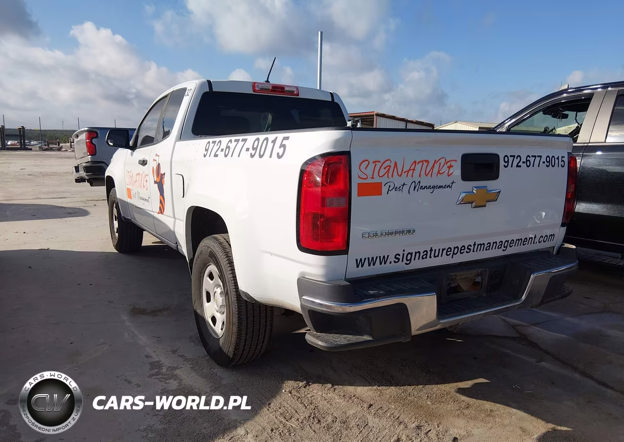 2019 Chevrolet Colorado Wt VIN:1GCHSBEA8K1268365 - 3