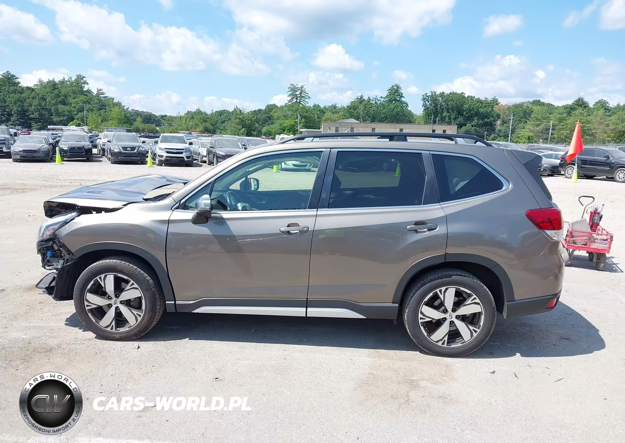 2020 Subaru Forester Touring VIN:JF2SKAXC6LH410091 - 15