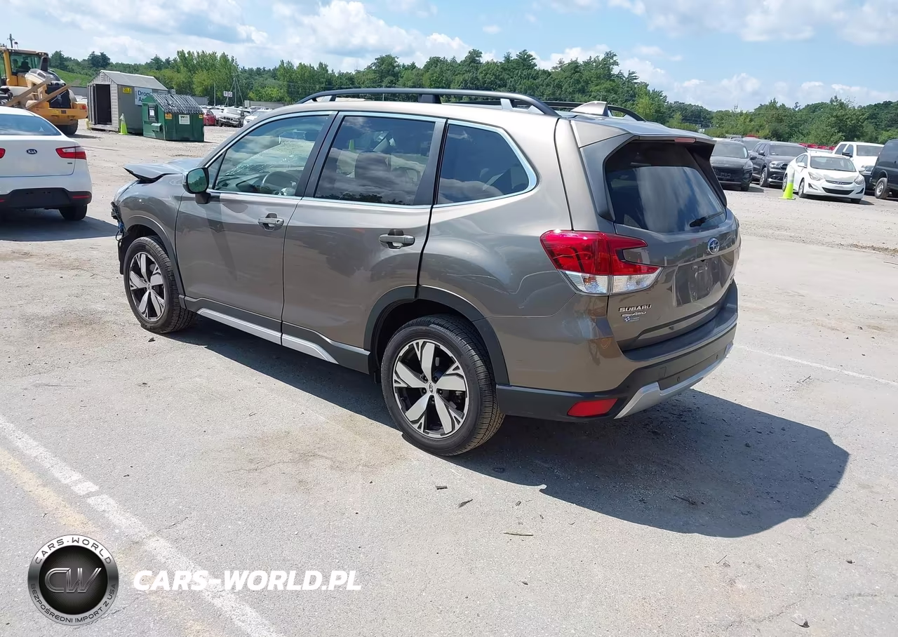 2020 Subaru Forester Touring VIN:JF2SKAXC6LH410091 - 3