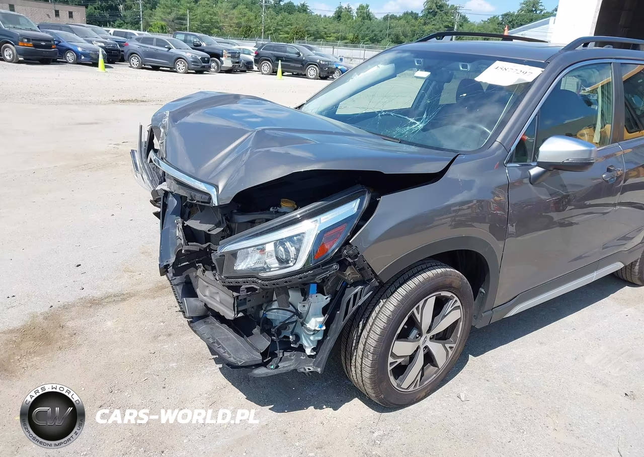 2020 Subaru Forester Touring VIN:JF2SKAXC6LH410091 - 6