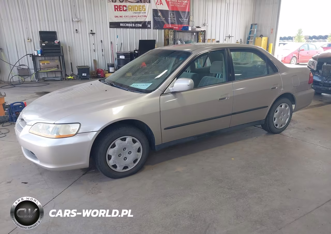 1999 Honda Accord Lx VIN:JHMCG564XXC005262 - 2