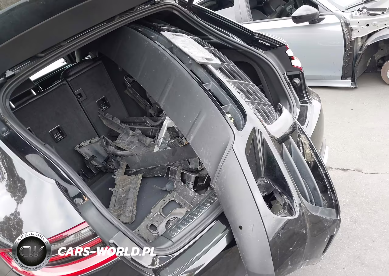 2018 Porsche Macan VIN:WP1AA2A52JLB25328 - 12