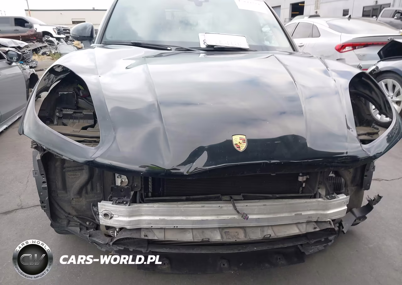 2018 Porsche Macan VIN:WP1AA2A52JLB25328 - 13