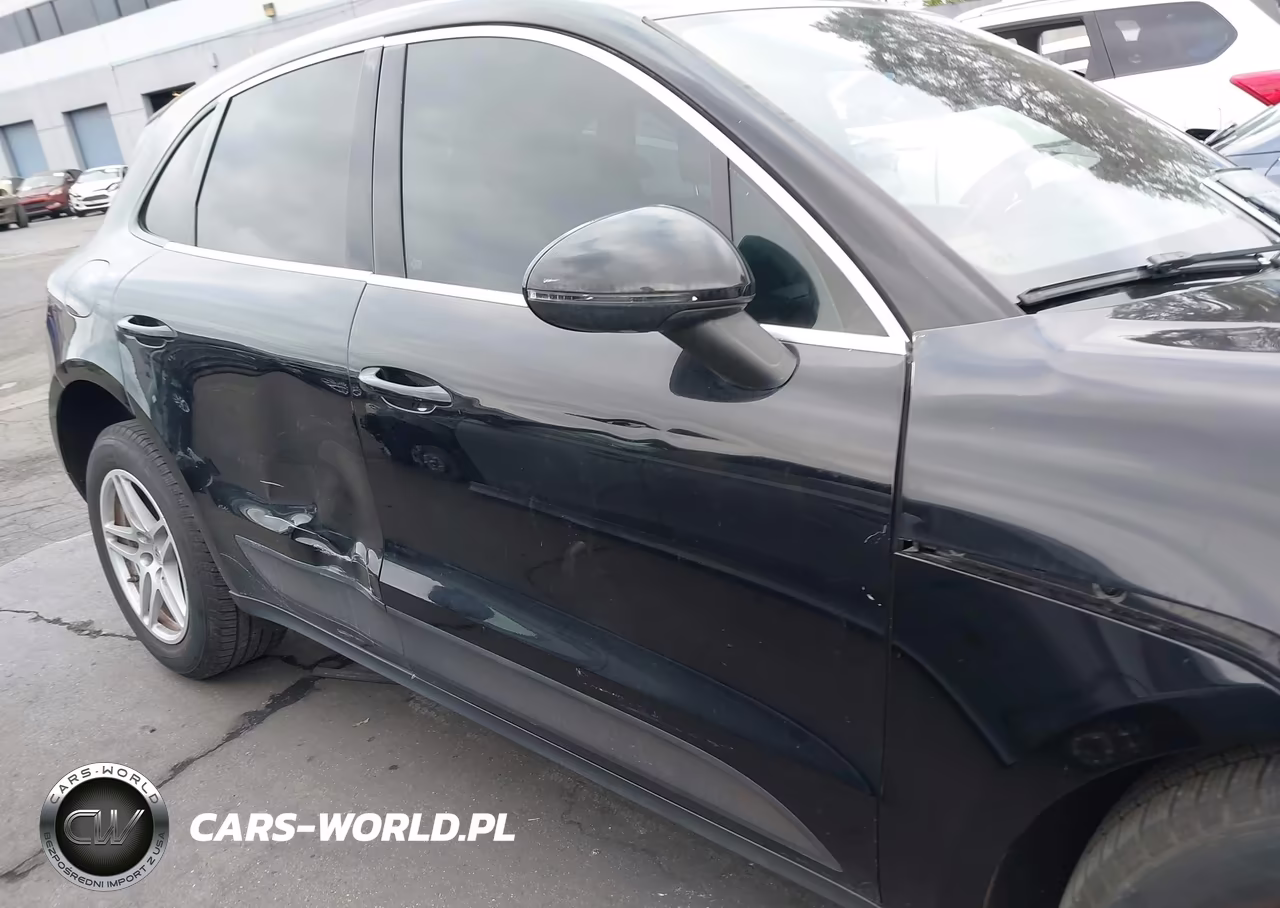 2018 Porsche Macan VIN:WP1AA2A52JLB25328 - 14