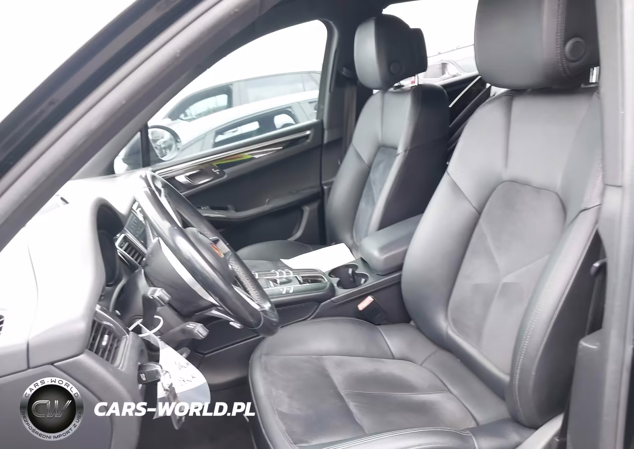 2018 Porsche Macan VIN:WP1AA2A52JLB25328 - 20