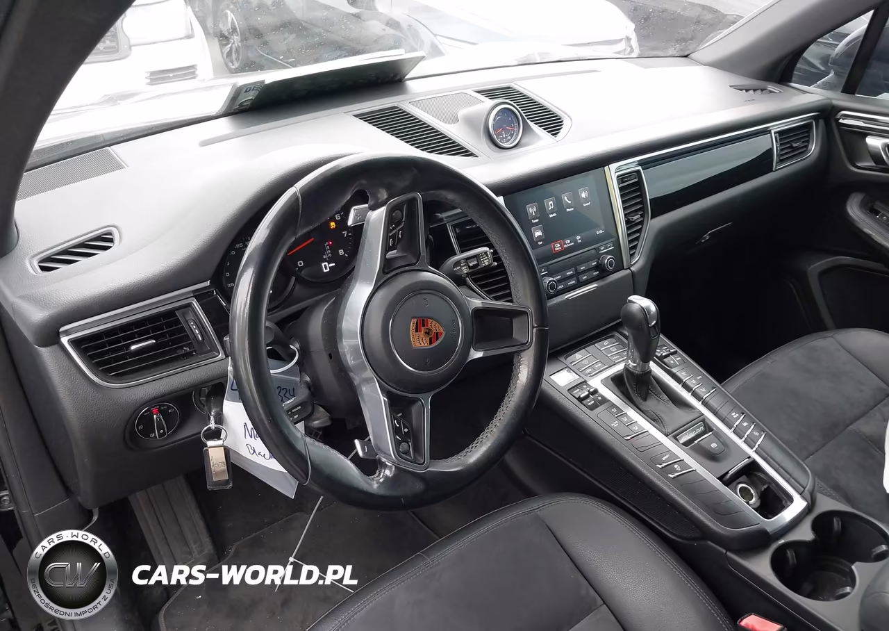 2018 Porsche Macan VIN:WP1AA2A52JLB25328 - 21