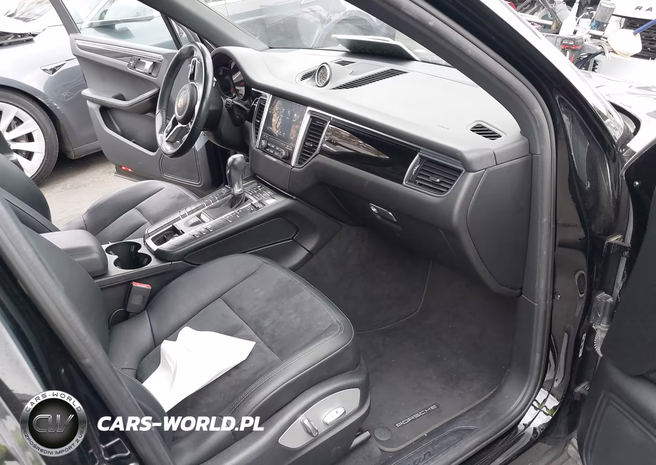 2018 Porsche Macan VIN:WP1AA2A52JLB25328 - 5