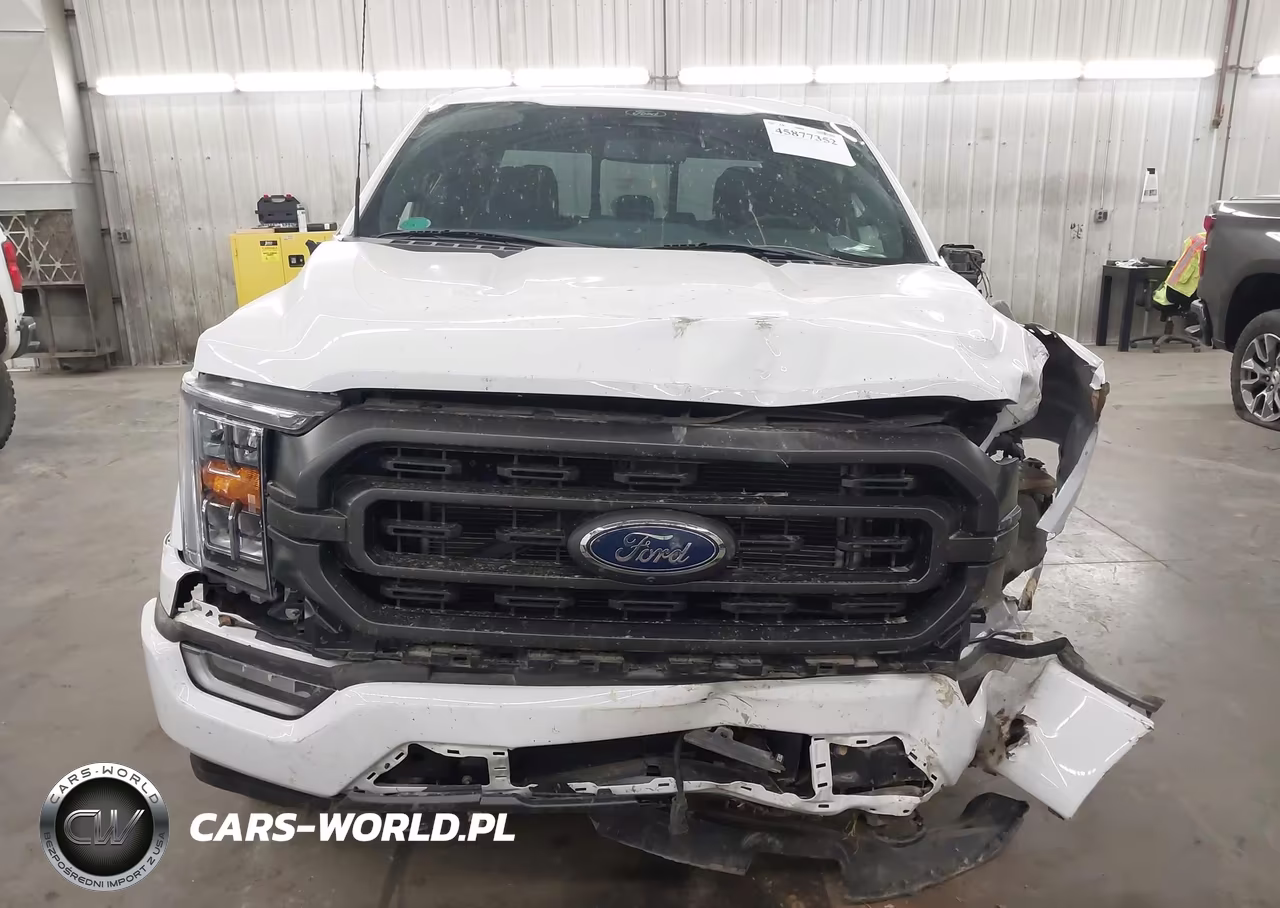 2022 Ford F-150 Xlt VIN:1FTFX1E82NFC29388 - 13