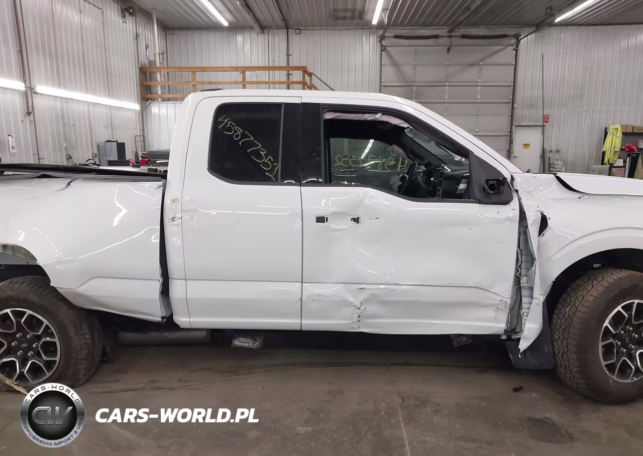 2022 Ford F-150 Xlt VIN:1FTFX1E82NFC29388 - 14