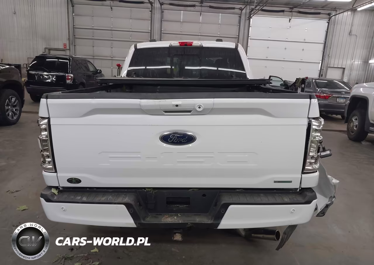 2022 Ford F-150 Xlt VIN:1FTFX1E82NFC29388 - 17