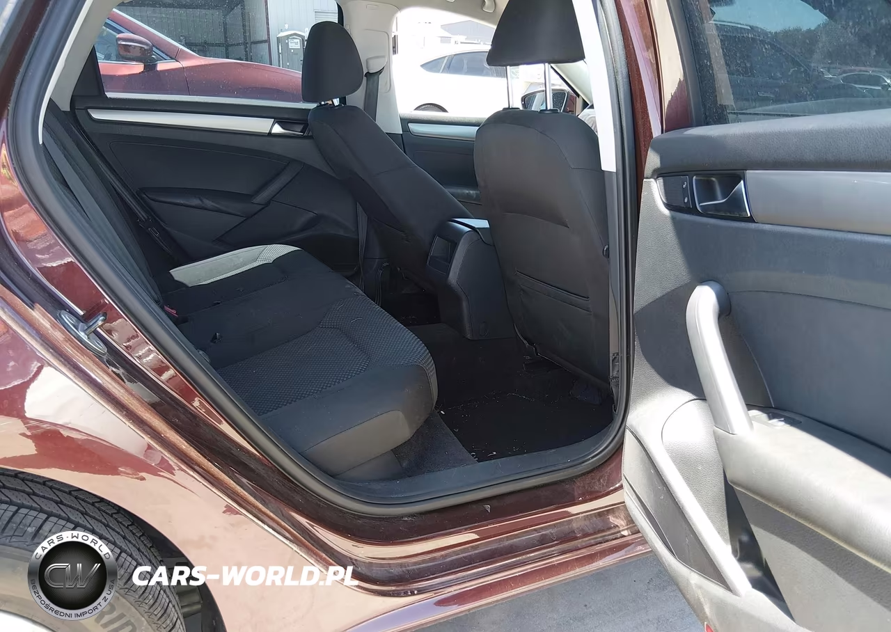 2012 Volkswagen Passat 2.5L S VIN:1VWAH7A33CC048476 - 8