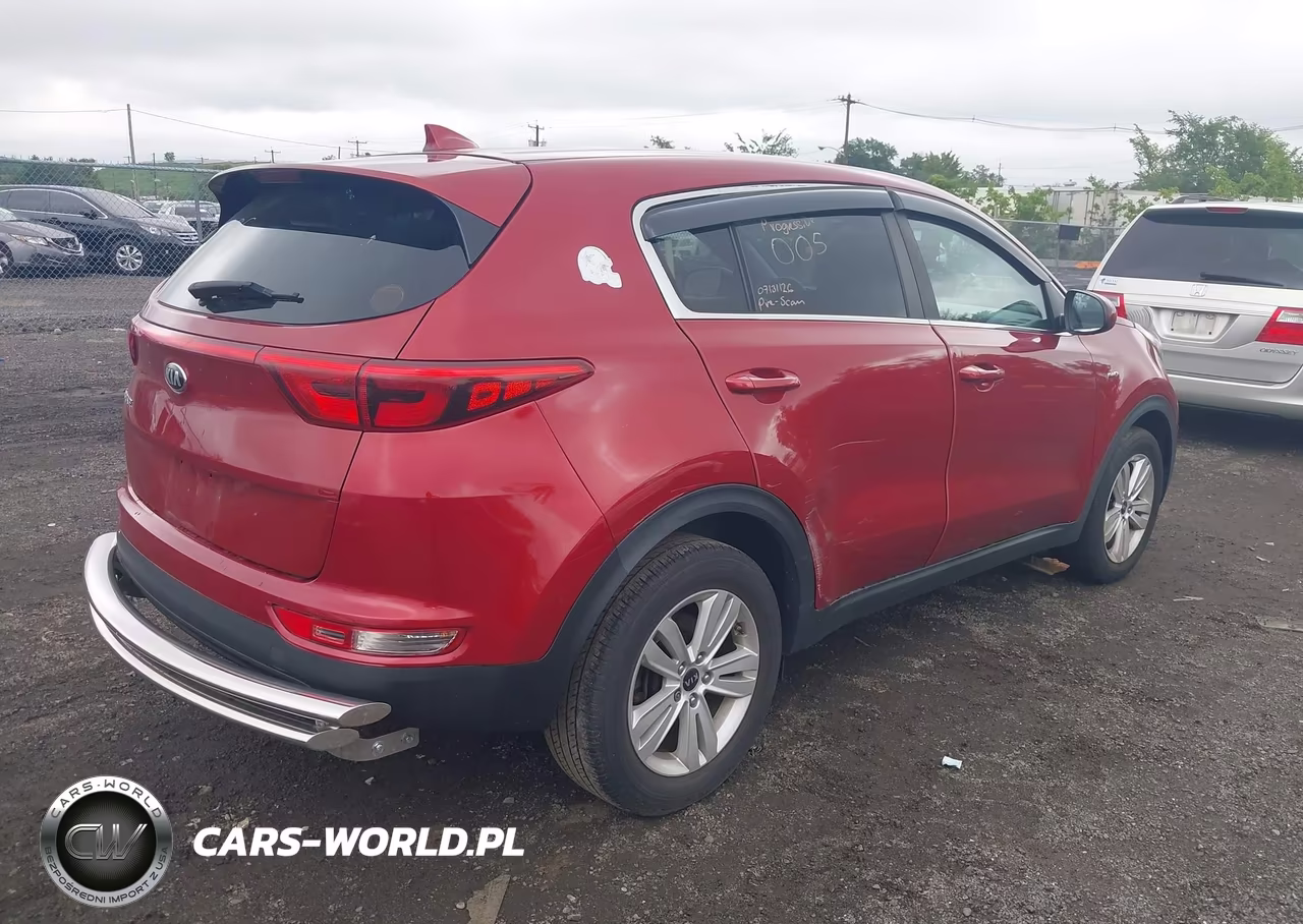 2017 Kia Sportage Lx VIN:KNDPMCAC0H7177874 - 4