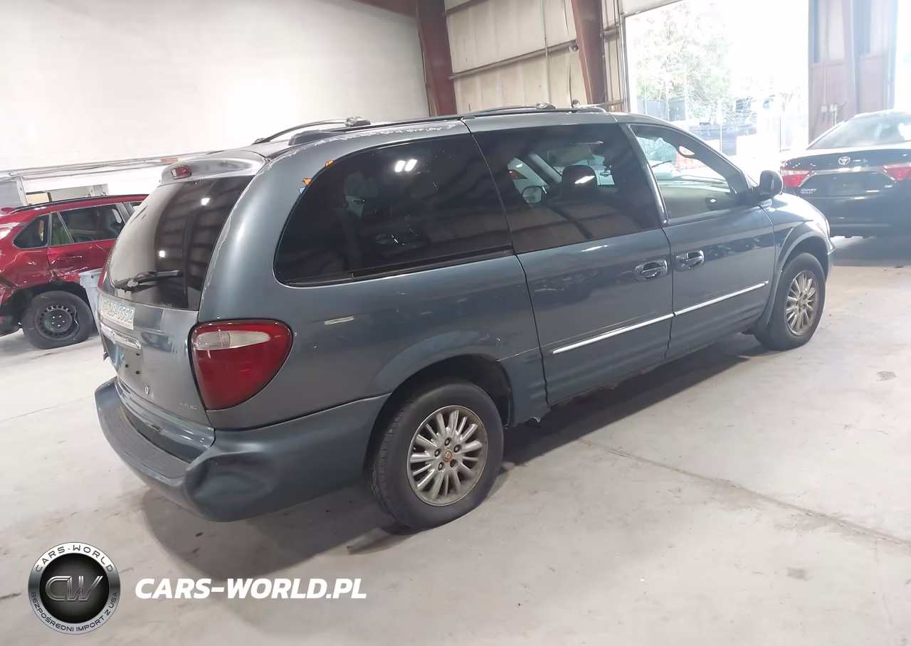 2002 Chrysler Town & Country Limited VIN:2C8GP64L32R575945 - 4