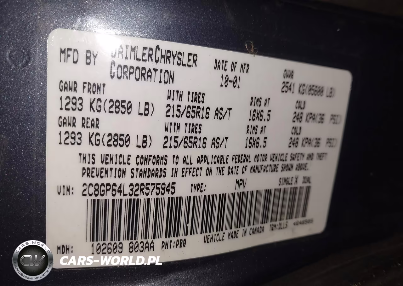 2002 Chrysler Town & Country Limited VIN:2C8GP64L32R575945 - 9