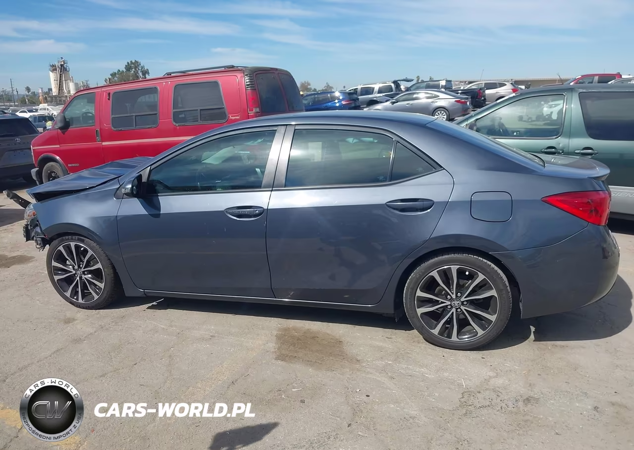 2018 Toyota Corolla Se VIN:5YFBURHE9JP769931 - 15