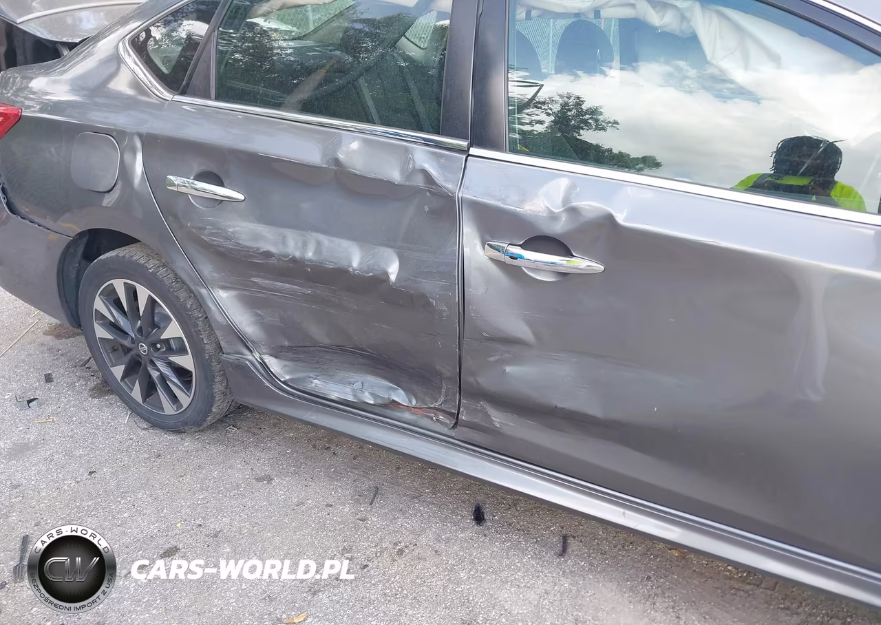 2019 Nissan Sentra Sr VIN:3N1AB7AP5KY219714 - 6