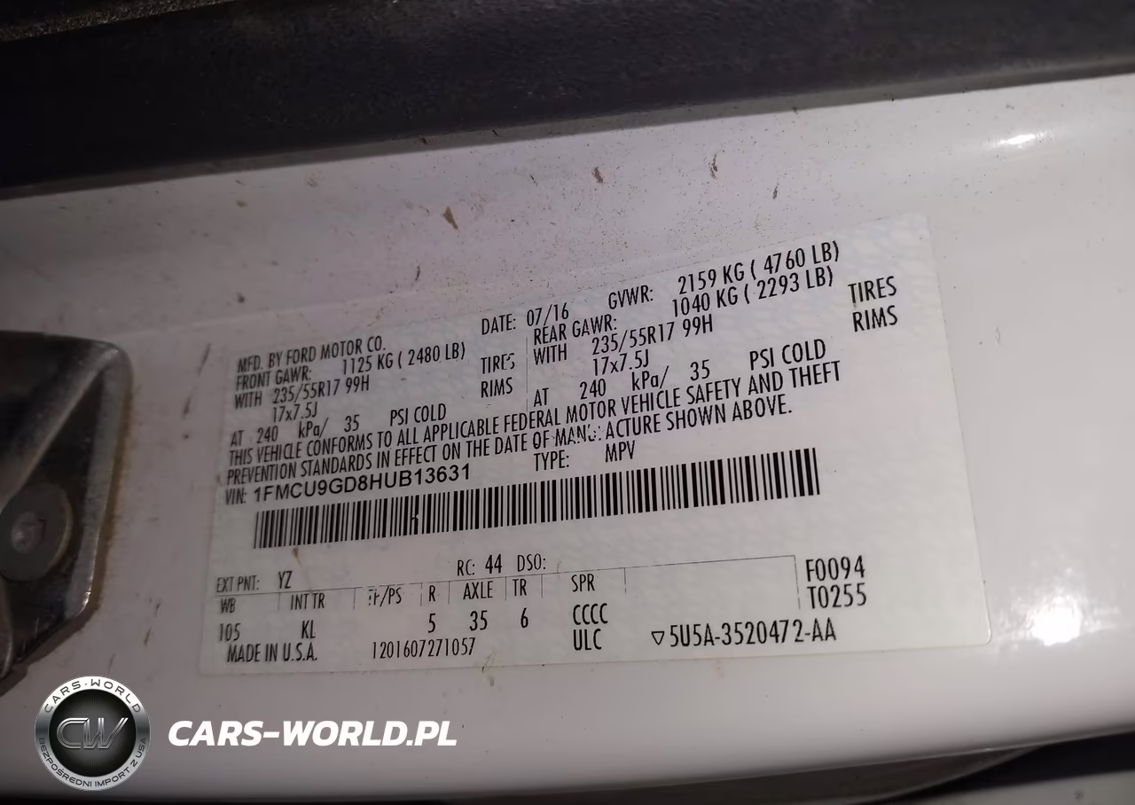2017 Ford Escape Se VIN:1FMCU9GD8HUB13631 - 9