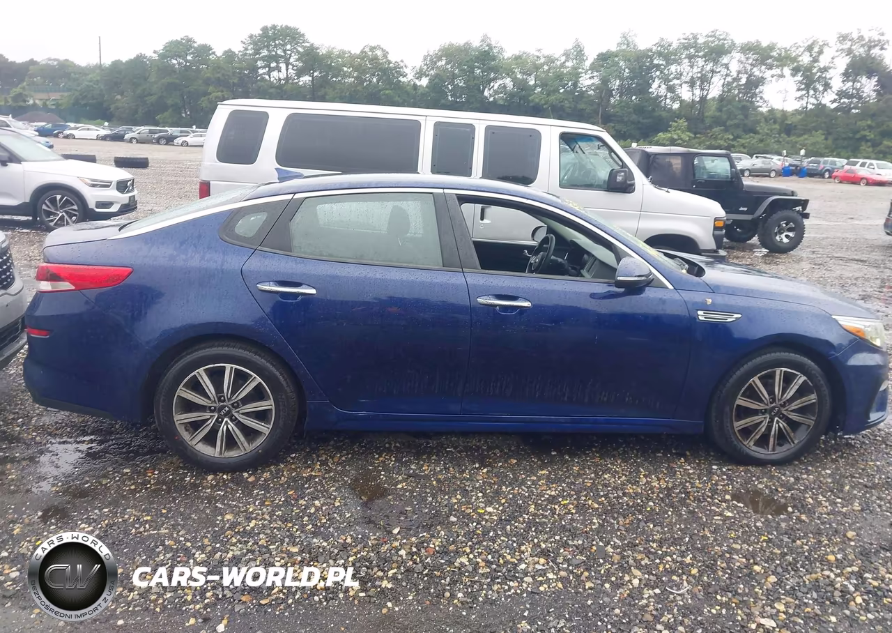 2019 Kia Optima Lx VIN:5XXGT4L36KG370907 - 12