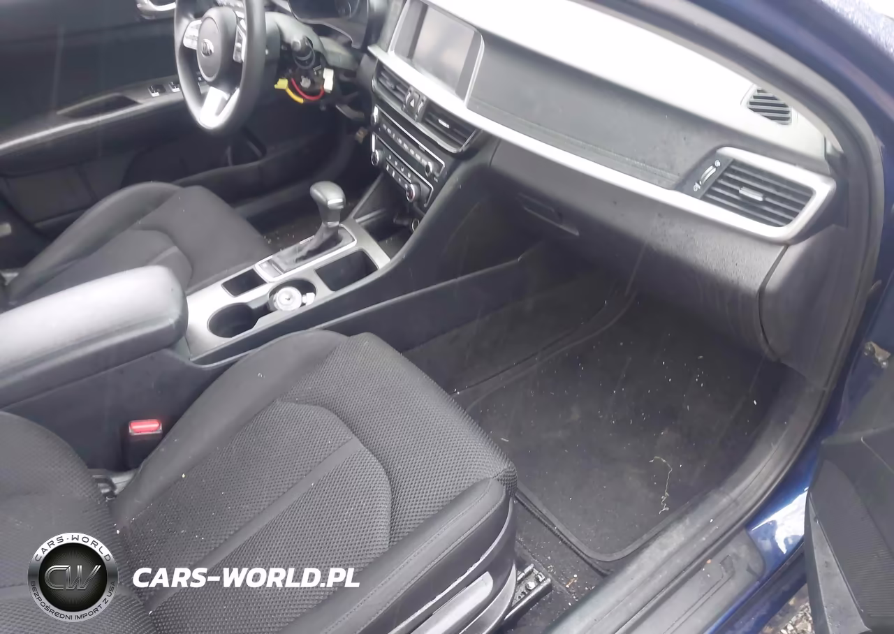 2019 Kia Optima Lx VIN:5XXGT4L36KG370907 - 5