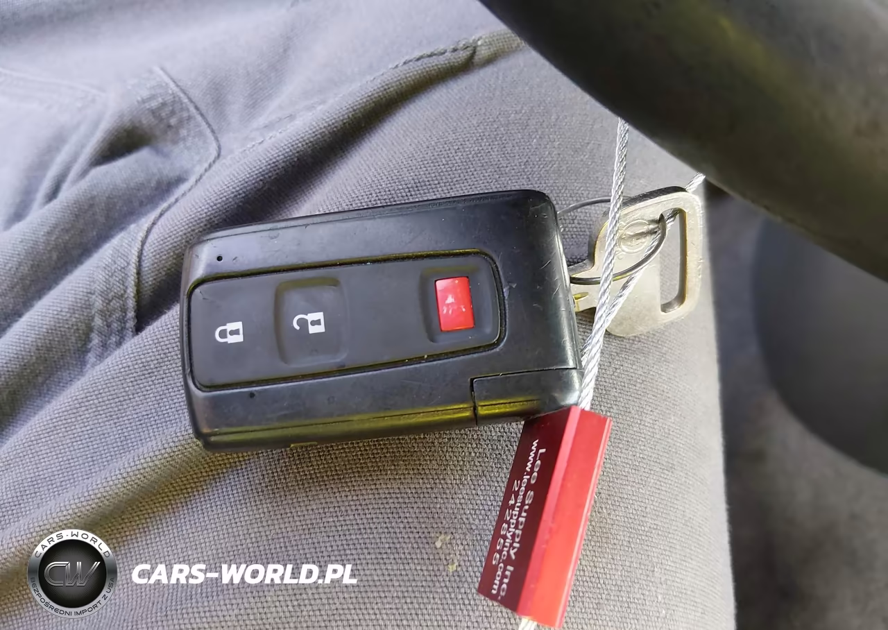 2009 Toyota Prius VIN:JTDKB20UX97849686 - 11