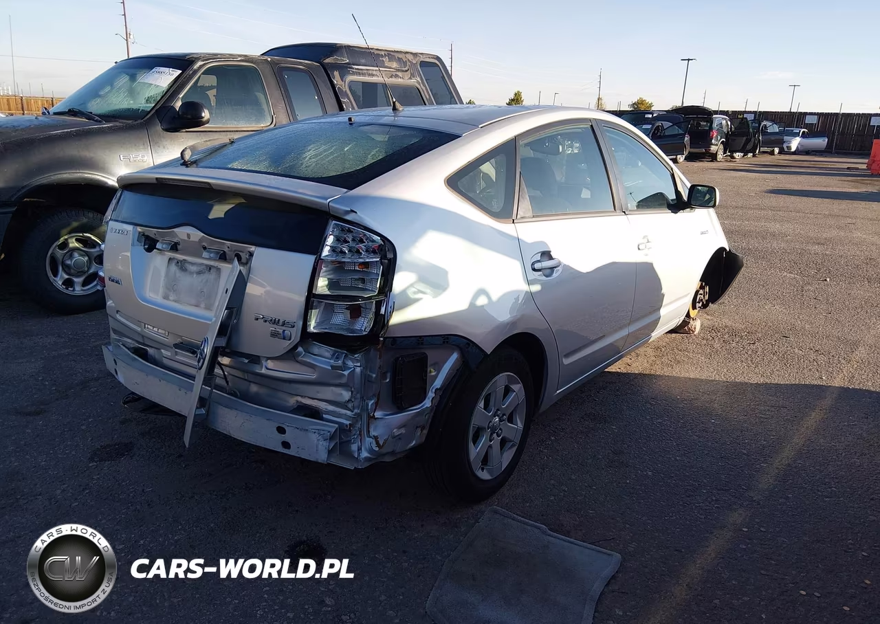 2009 Toyota Prius VIN:JTDKB20UX97849686 - 4