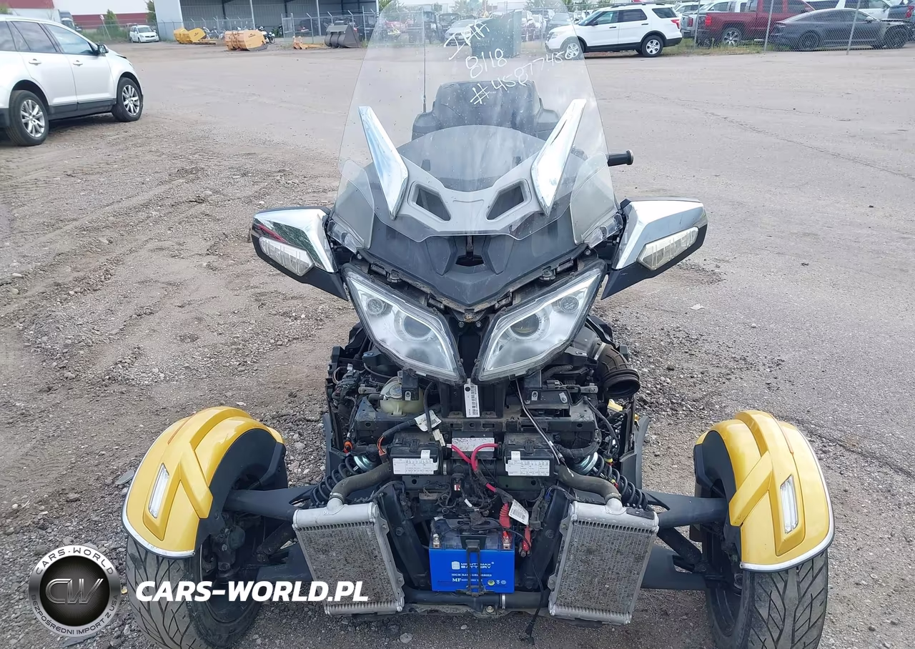 2015 Can-Am Spyder Roadster Rt-Rt-S-S Series-Ltd VIN:2BXNBDD21FV004759 - 5