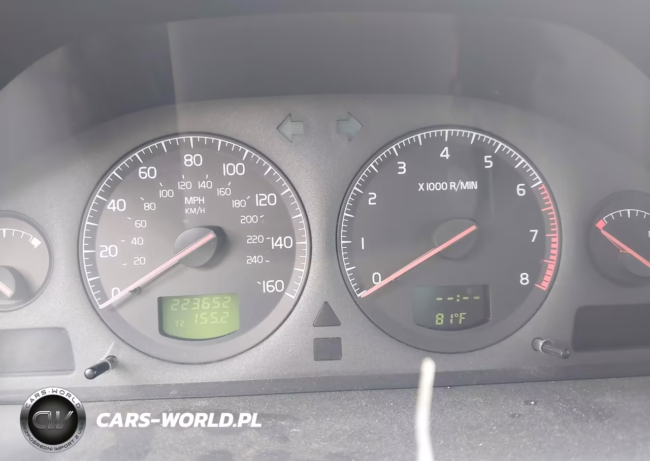 2002 Volvo V70 2.4T VIN:YV1SJ58D221188277 - 7