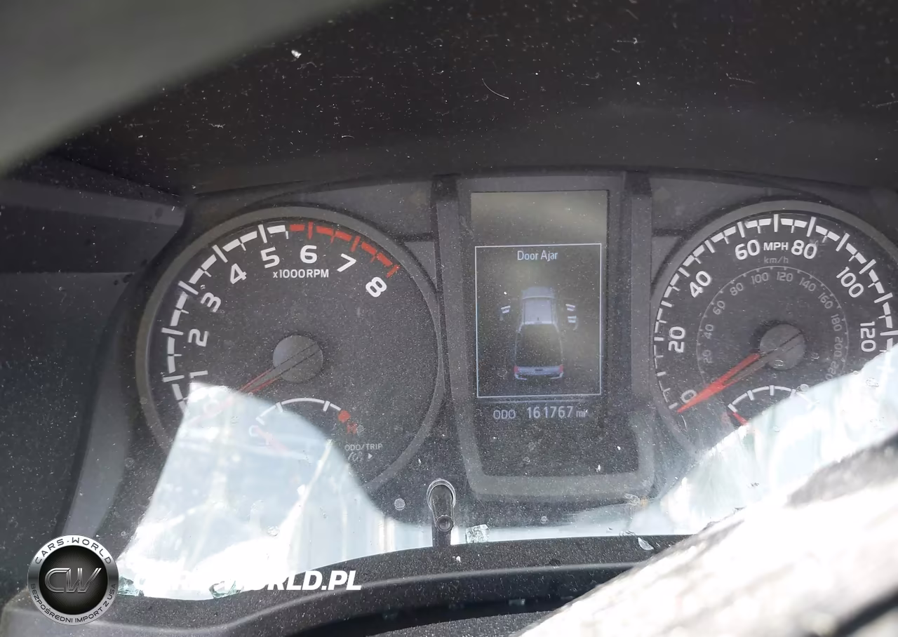 2020 Toyota Tacoma Sr VIN:5TFAX5GN3LX168371 - 7