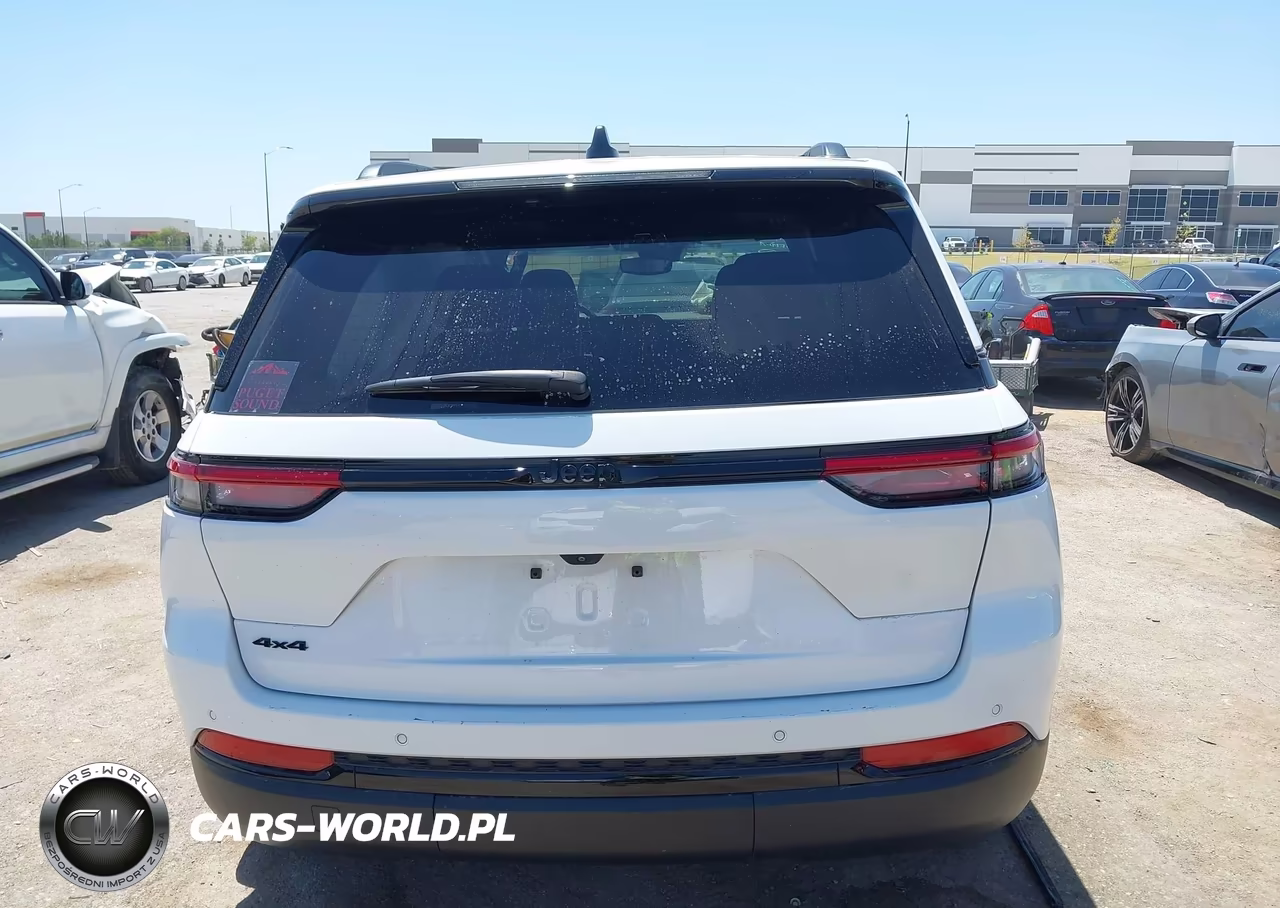 2024 Jeep Grand Cherokee Altitude X 4X4 VIN:1C4RJHAG5RC704284 - 16