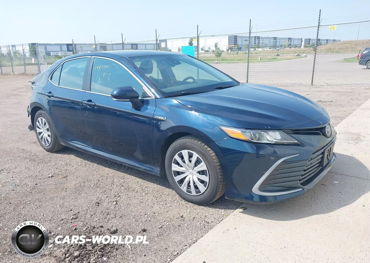 2021 Toyota Camry Le Hybrid