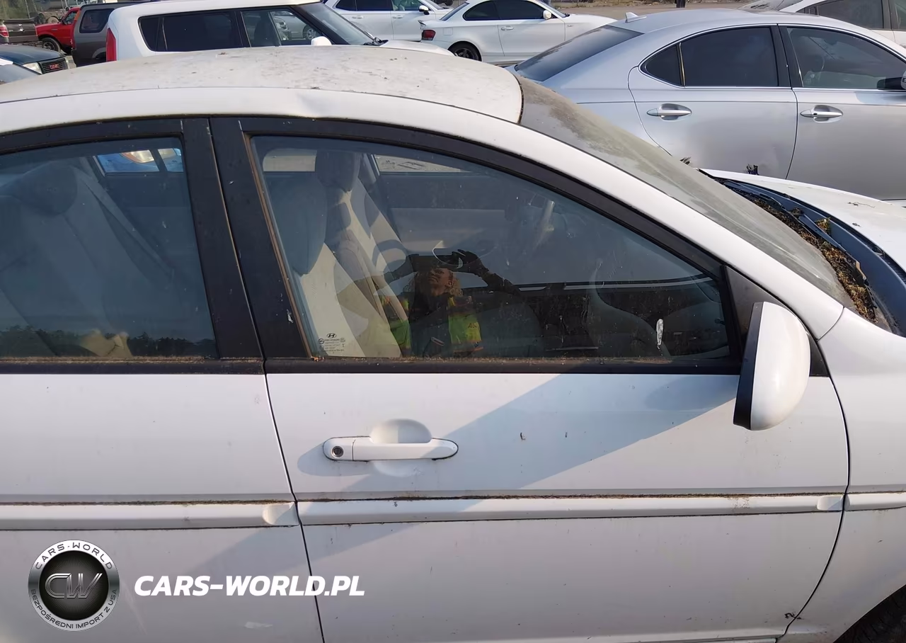 2008 Hyundai Accent Gls VIN:KMHCN46C28U243770 - 6