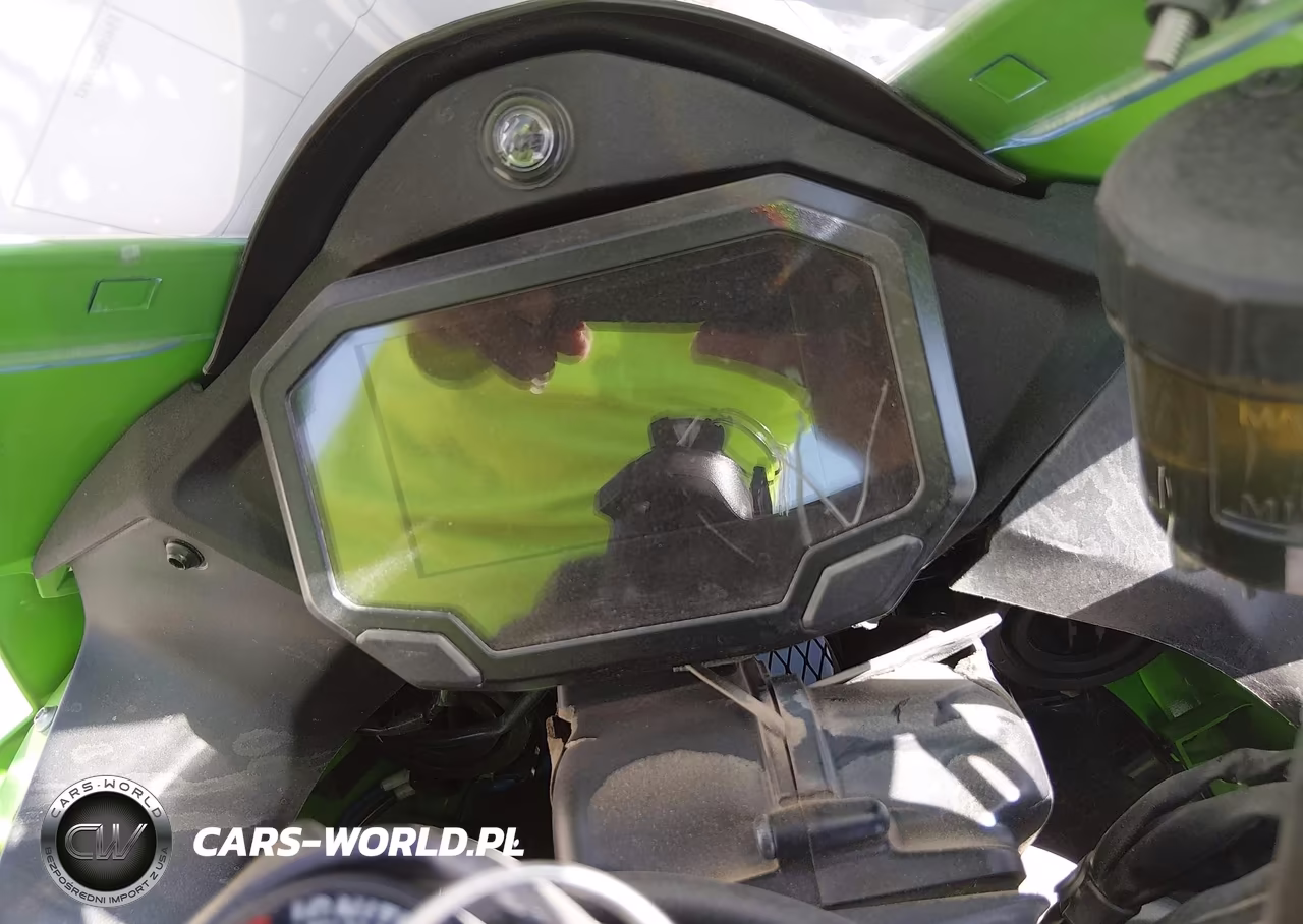 2025 Kawasaki Zx1002 L VIN:JKBZXVL16SA017585 - 7
