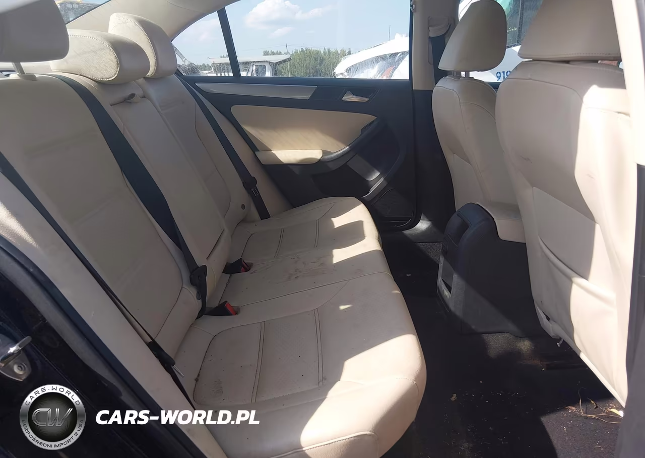 2017 Volkswagen Jetta 1.4T Se VIN:3VWDB7AJ7HM219216 - 8