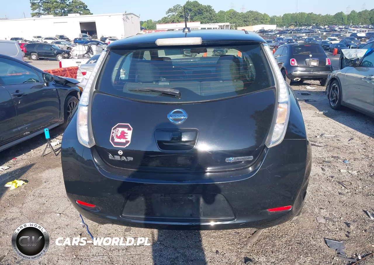 2015 Nissan Leaf S VIN:1N4AZ0CPXFC319325 - 16