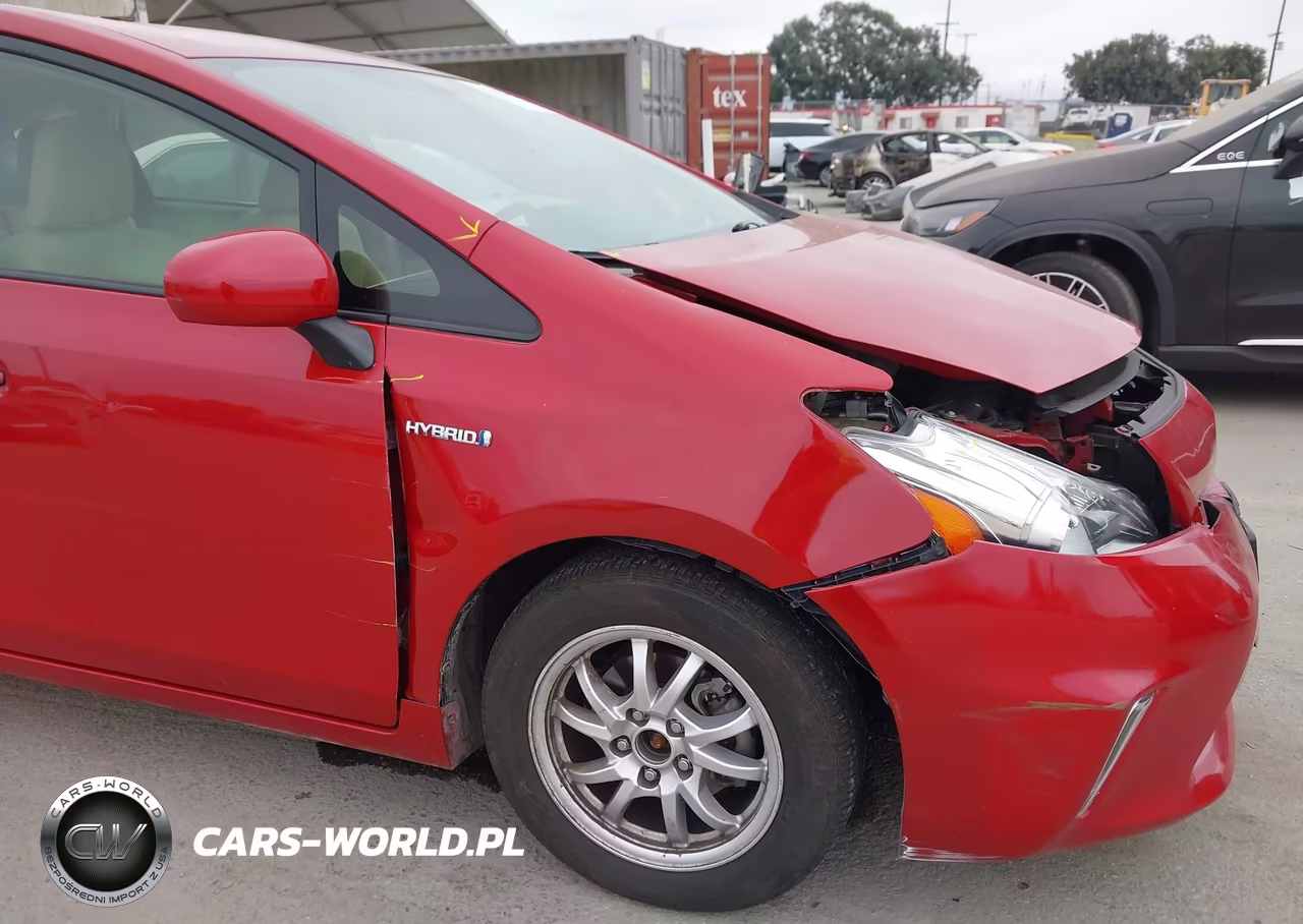 2013 Toyota Prius V Three VIN:JTDZN3EUXD3194207 - 12