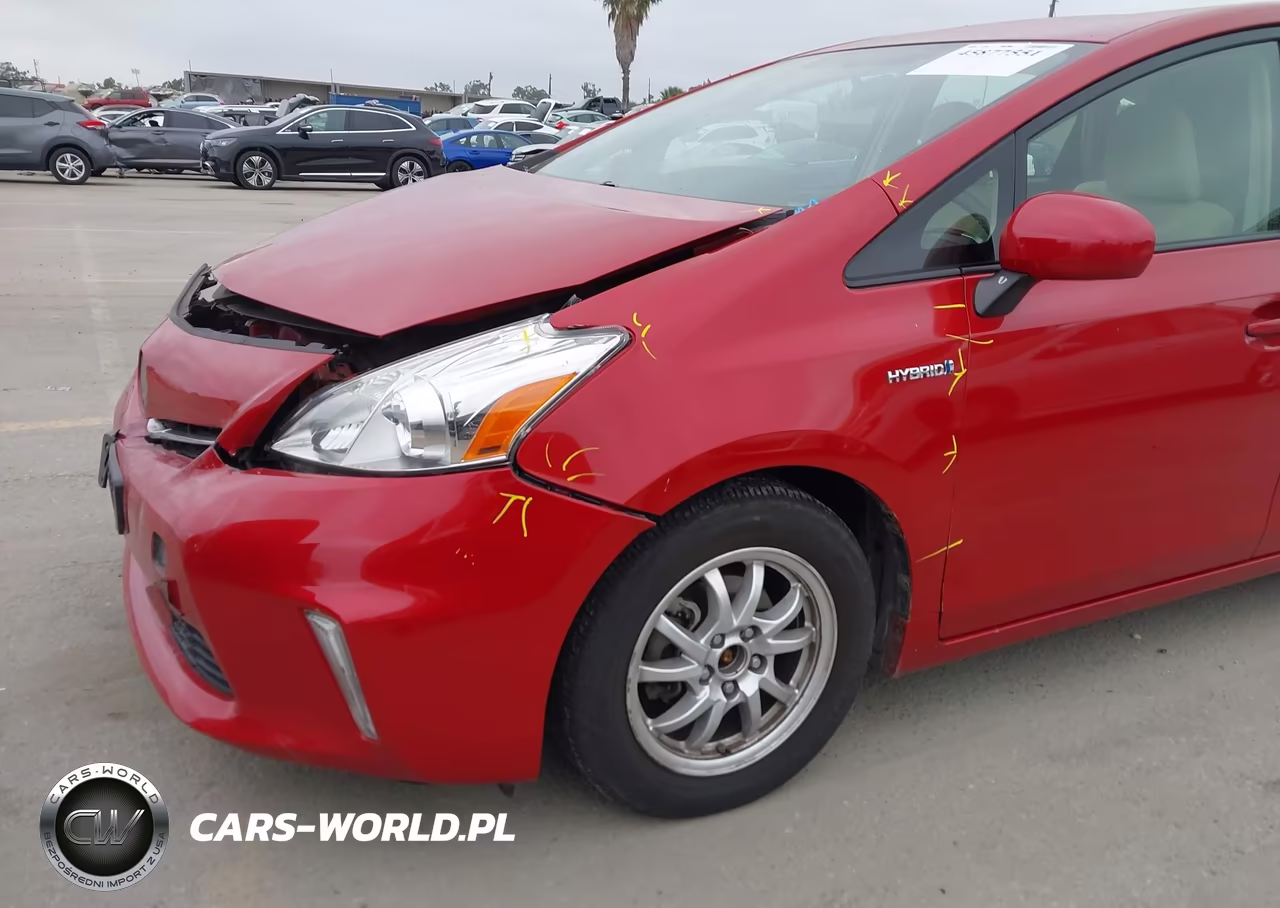 2013 Toyota Prius V Three VIN:JTDZN3EUXD3194207 - 14