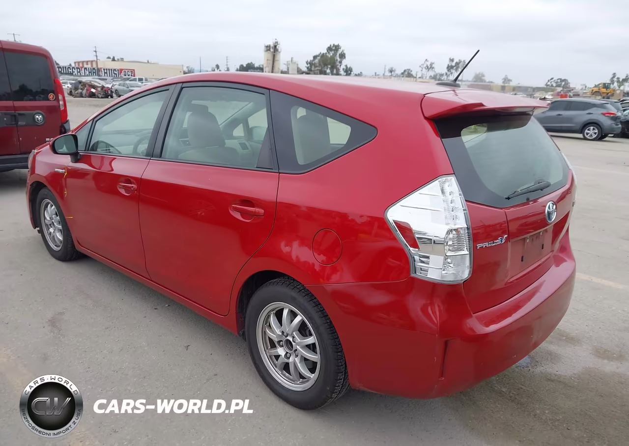2013 Toyota Prius V Three VIN:JTDZN3EUXD3194207 - 3