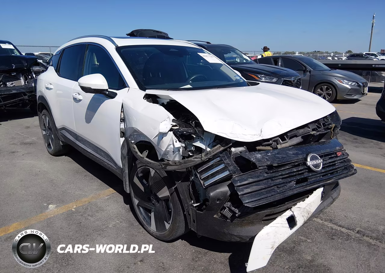 2025 Nissan Kicks Sr Fwd
