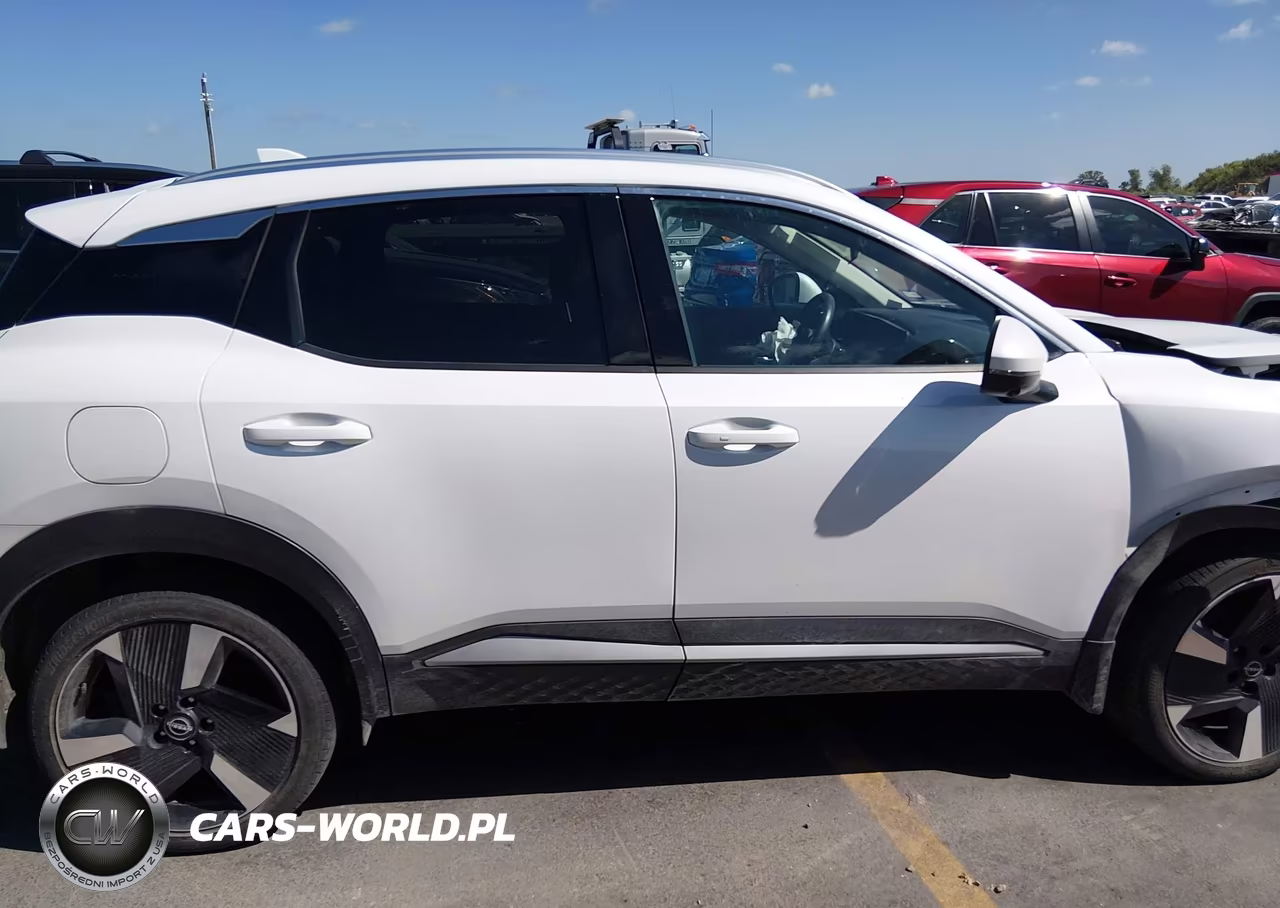 2025 Nissan Kicks Sr Fwd VIN:3N8AP6DC1SL388244 - 13