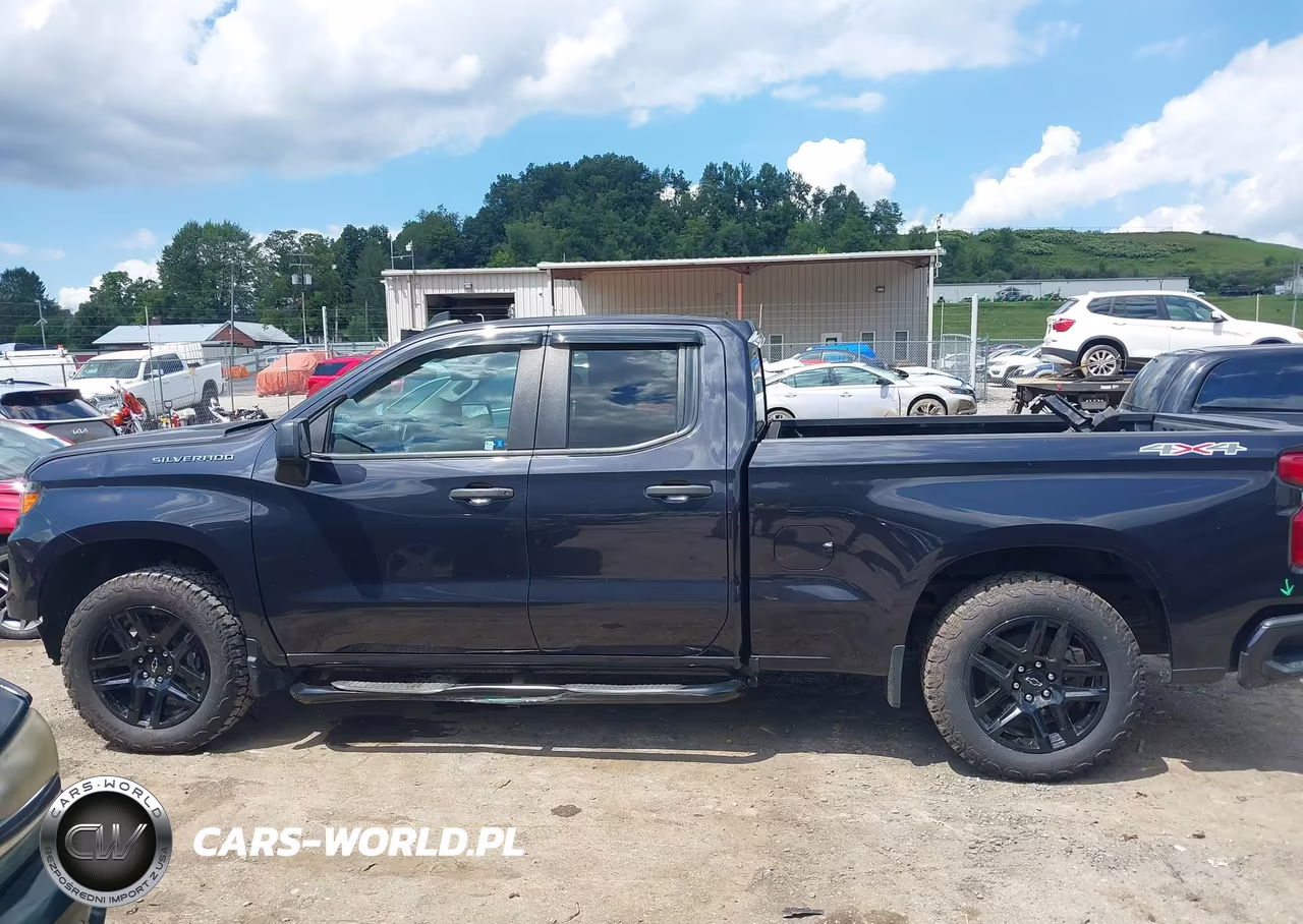 2022 Chevrolet Silverado 1500 4Wd Standard Bed Custom VIN:1GCRDBEK2NZ644636 - 15