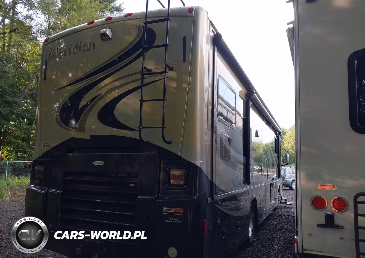2011 Freightliner Chassis Xc VIN:4UZACVDT9BCBH1984 - 4