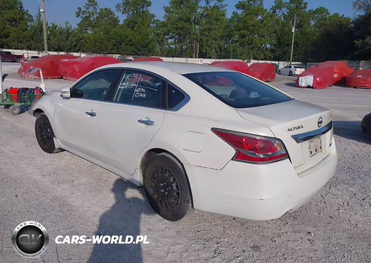 2014 Nissan Altima 2.5 S VIN:1N4AL3AP1EC133662 - 3