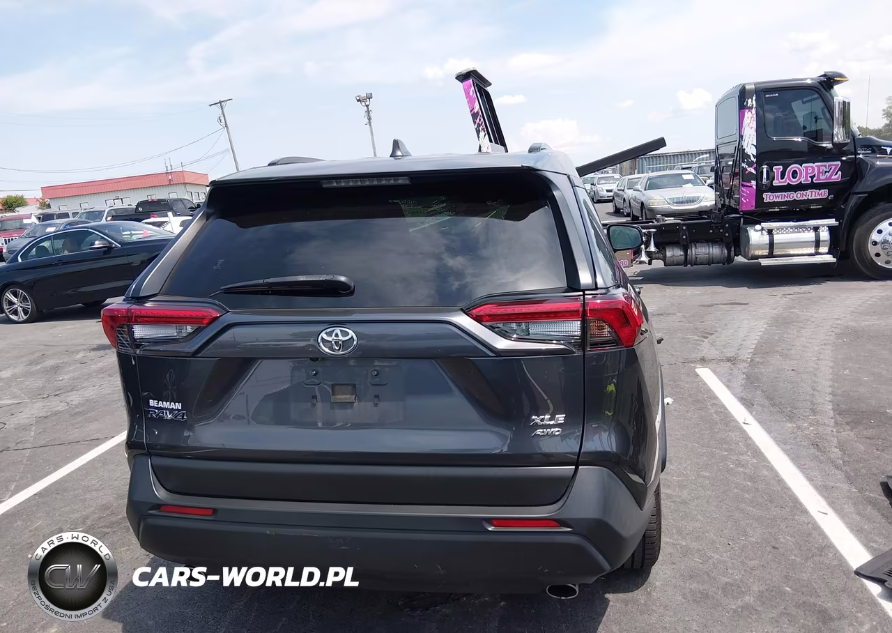 2020 Toyota Rav4 Xle Premium VIN:JTMA1RFV2LD530041 - 16