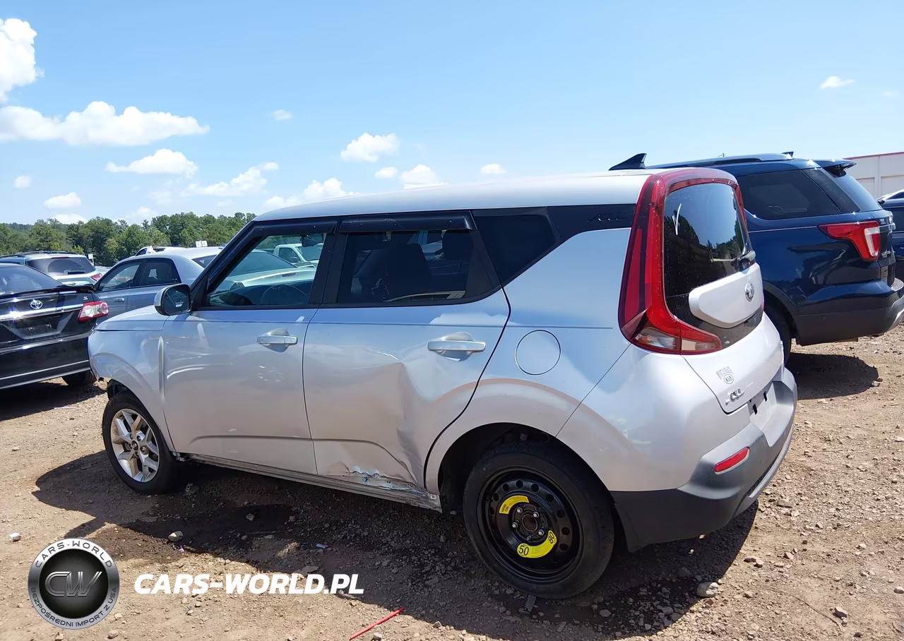 2020 Kia Soul S VIN:KNDJ23AU6L7117398 - 15
